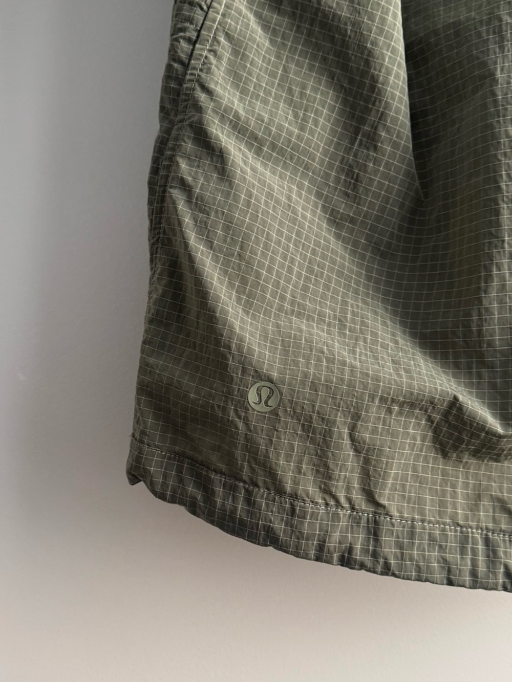 lululemon convertible hiking jacket - Picture 10 of 16